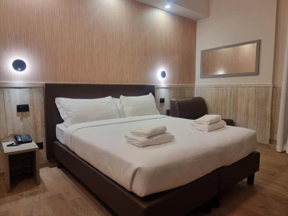 Standard Double or Twin Room with Balcony